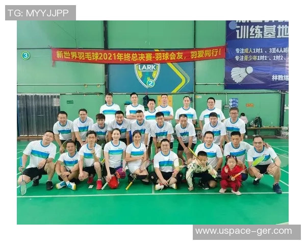 成都羽毛球队与南京羽毛球队赛后状态分析与复盘总结